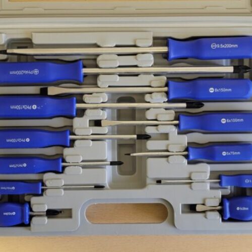 Manarola 12 pc screwdriver set